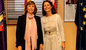 María Barón (izqu.) y Paloma Adrados