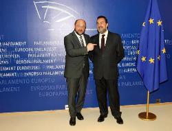 Martin Schulz junto a Miguel Carballeda