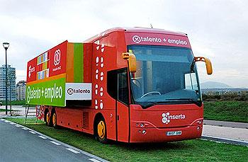 Autobús de la campaña informativa