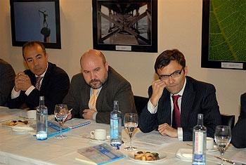 Representantes de Cermi y Fundación ONCE durante el foro