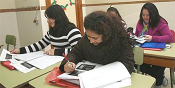 Formación de mujeres inmigrantes (Foto: web Cruz Roja Española)