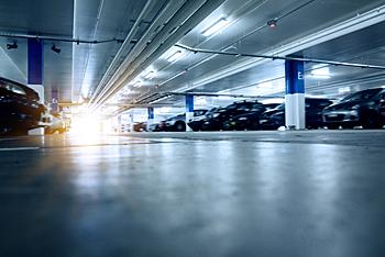 Interior de un parking