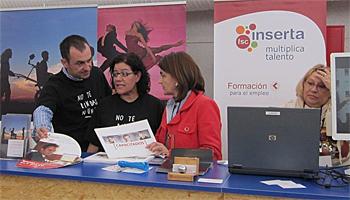 Begoña Grijalvo (izq) y Teresa Gutiérrez (centro)