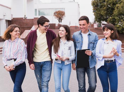 Grupo de jóvenes