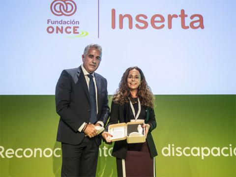 Mar Medeiros, recogiendo el premio